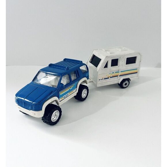 VINTAGE SOMA DIE-CAST METAL AND PLASTIC MIGHTY WHEELS BLUE 4X4 & TRAILER - Picture 2 of 5